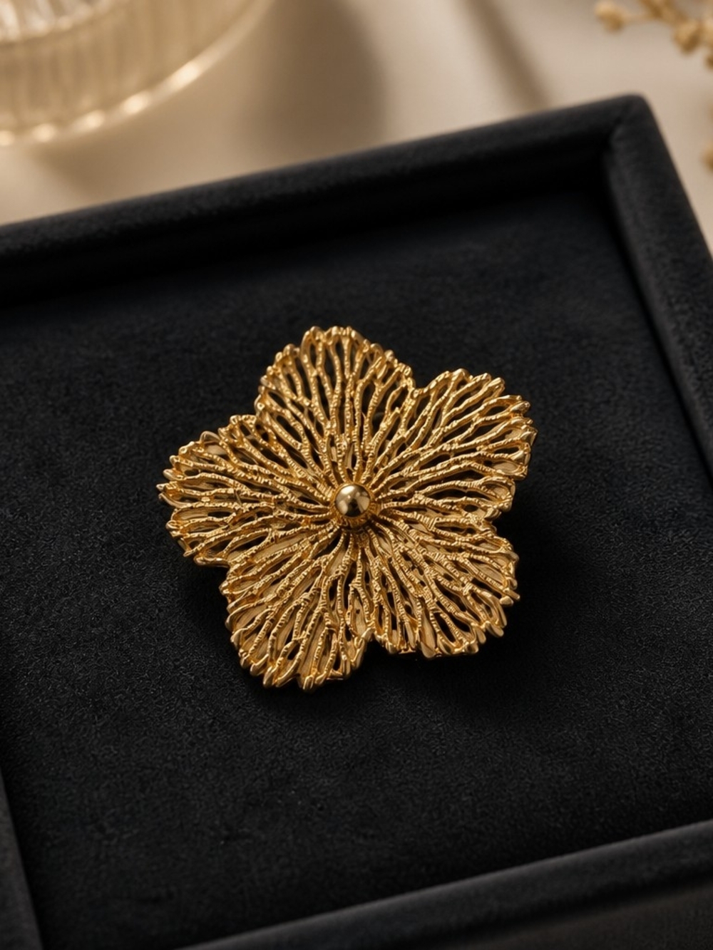 Vintage Pastelli Gold Tone Large Round Flower Brooch Marked